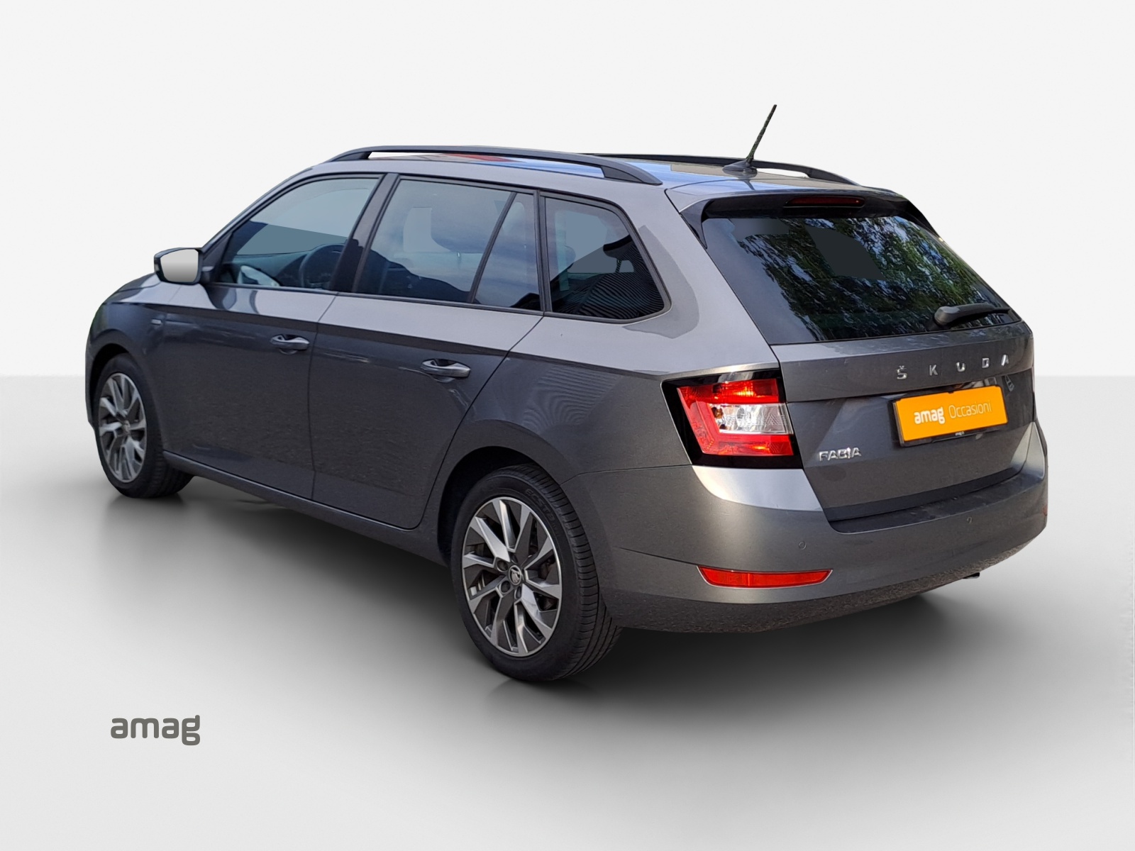 SKODA Fabia Combi 1.0 TSI Clever DSG-showroom-element-2