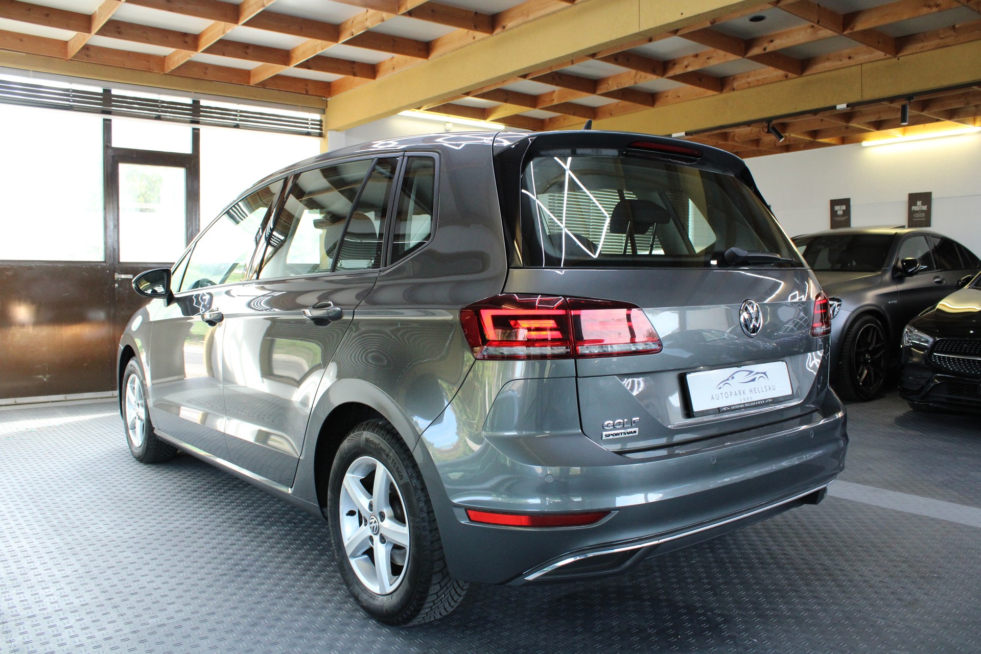 VW Golf Sportsvan 1.5 TSI EVO Comfortline DSG-image-5