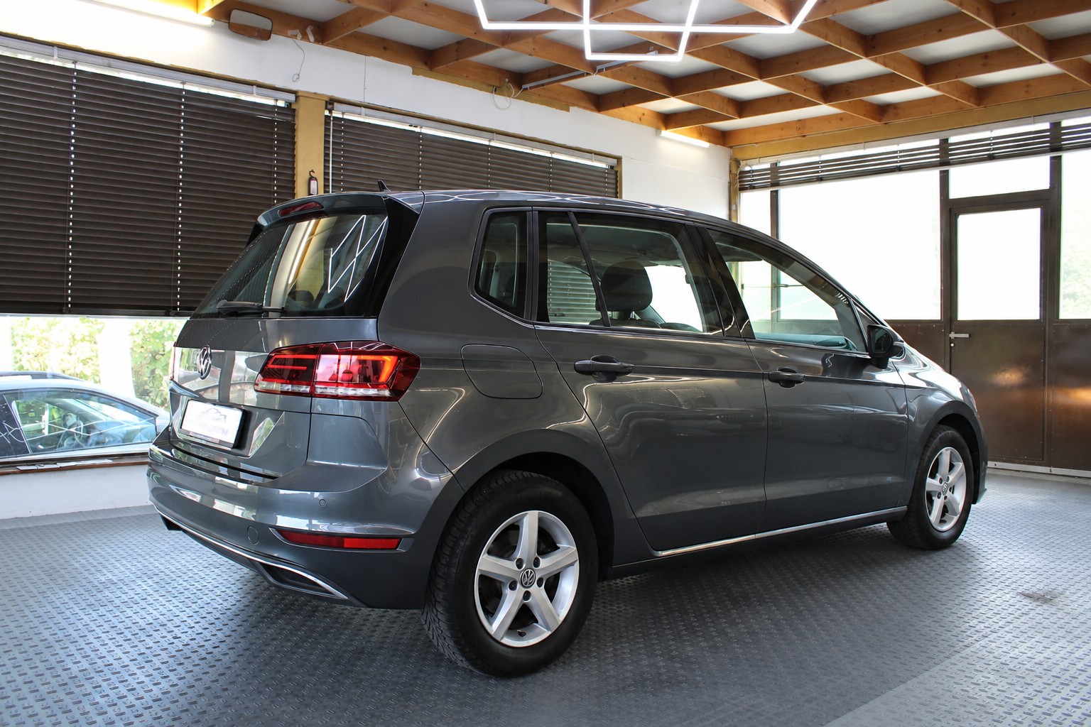 VW Golf Sportsvan 1.5 TSI EVO Comfortline DSG-image-3