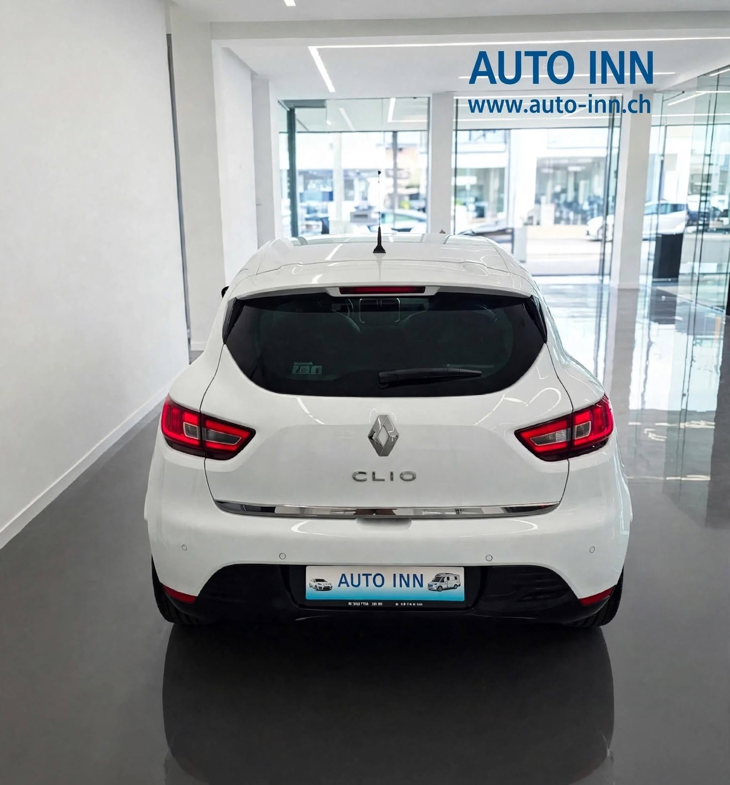 RENAULT Clio 1.2 16V T Limited EDC - AUTOMATICA-image-3