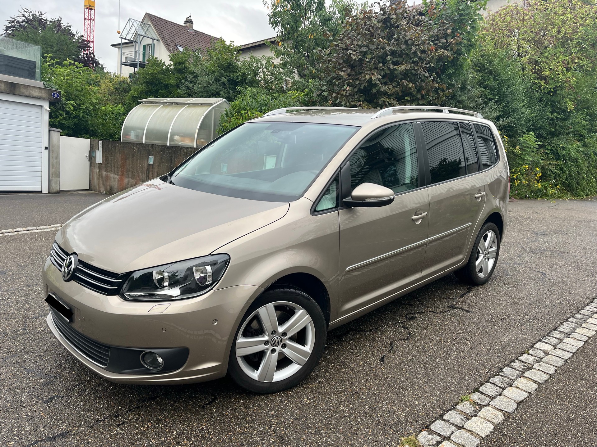 VW 1.4 TSI Highline DSG-image-0