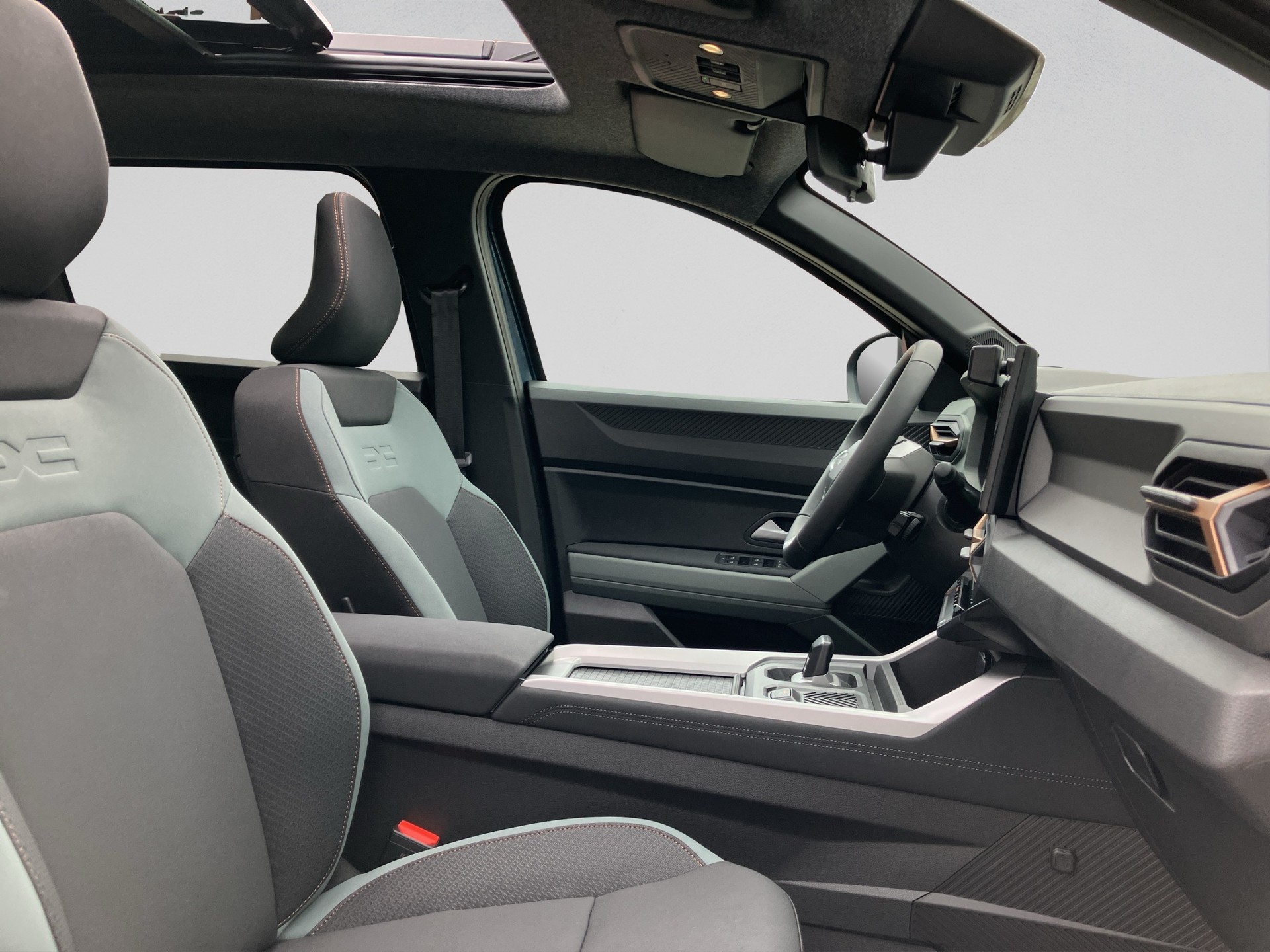 DACIA Bigster HEV 155 Extreme-image-16