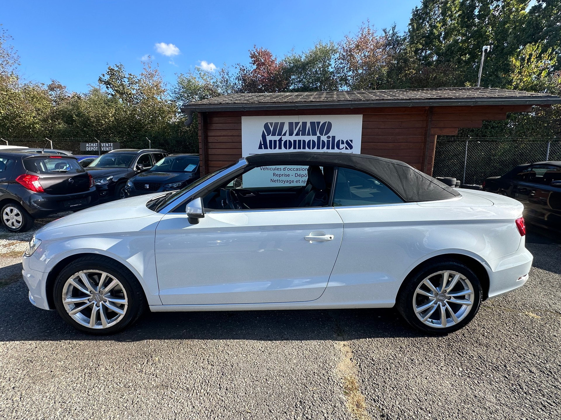 AUDI A3 Cabriolet 1.8 TFSI Attraction quattro S-tronic-image-4