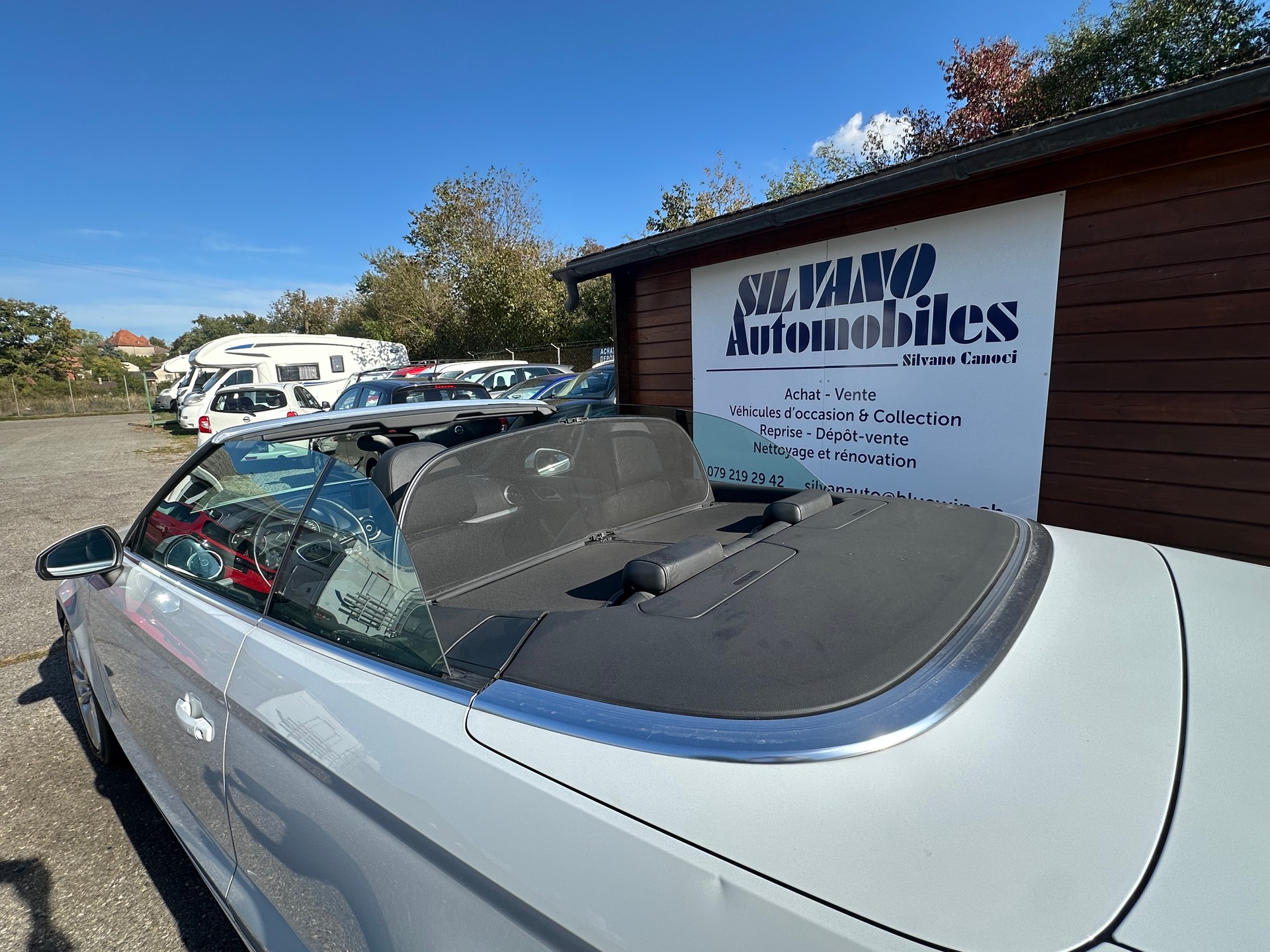 AUDI A3 Cabriolet 1.8 TFSI Attraction quattro S-tronic-image-24