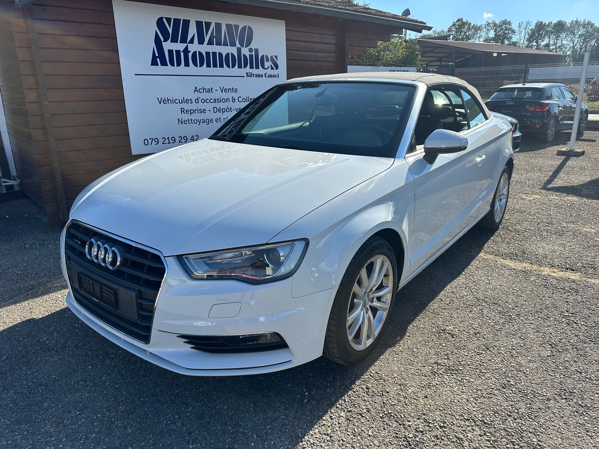 AUDI A3 Cabriolet 1.8 TFSI Attraction quattro S-tronic-image-0