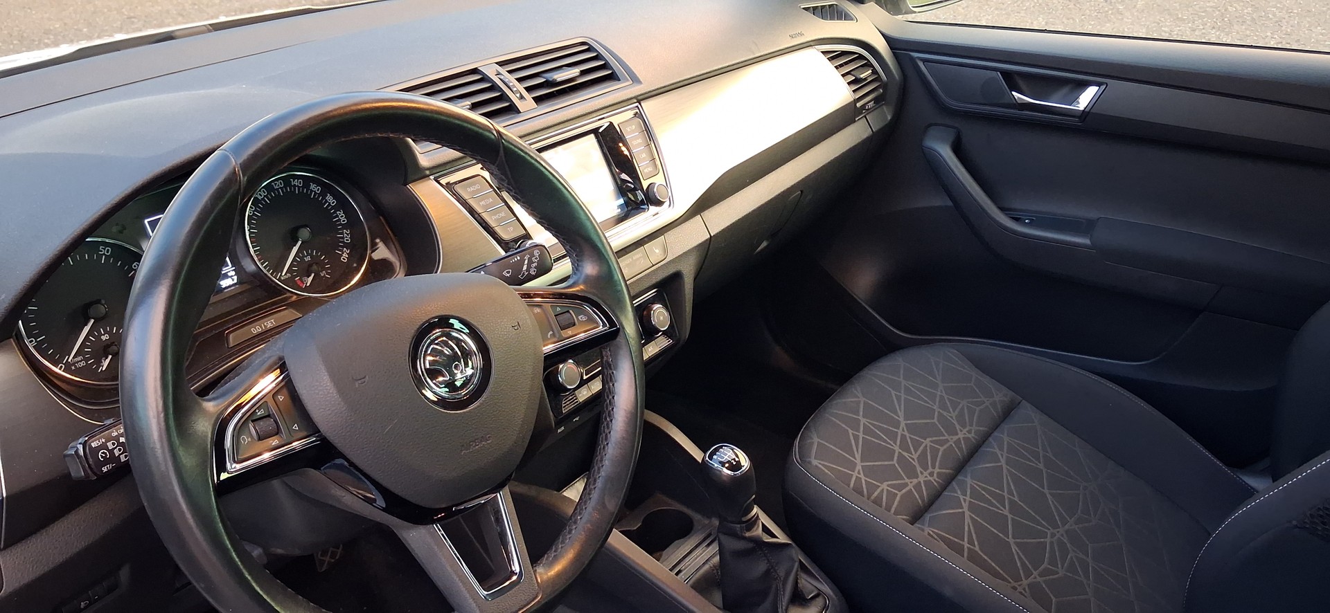 SKODA 1.0 TSI Clever-image-2
