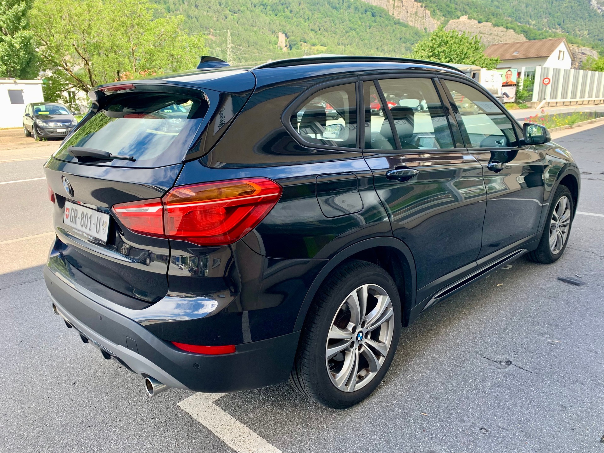 BMW X1 xDrive 18d Sport Line Steptronic-image-3