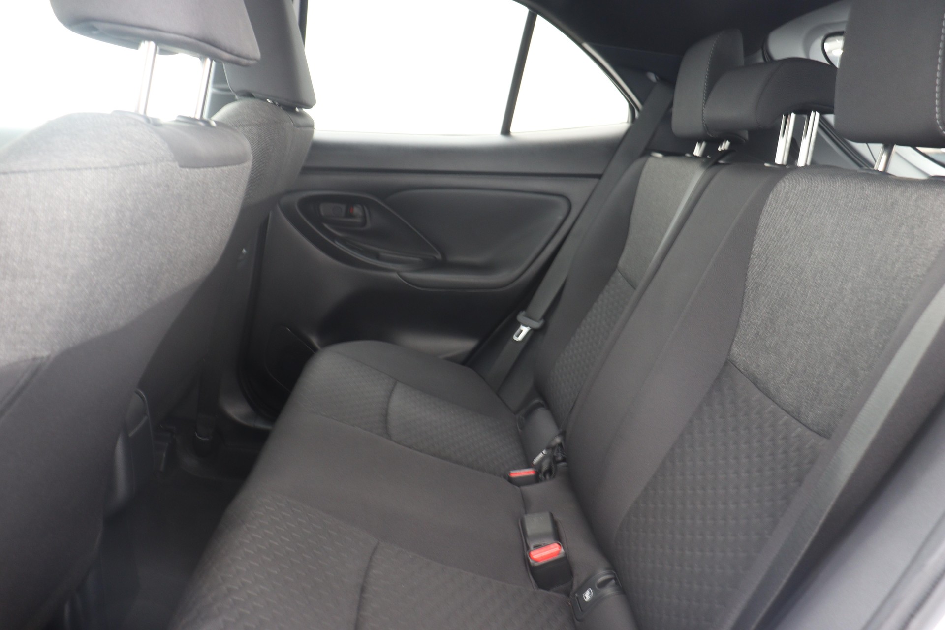 TOYOTA Yaris Cross 1.5 VVT-i HSD Trend AWD-i-image-7
