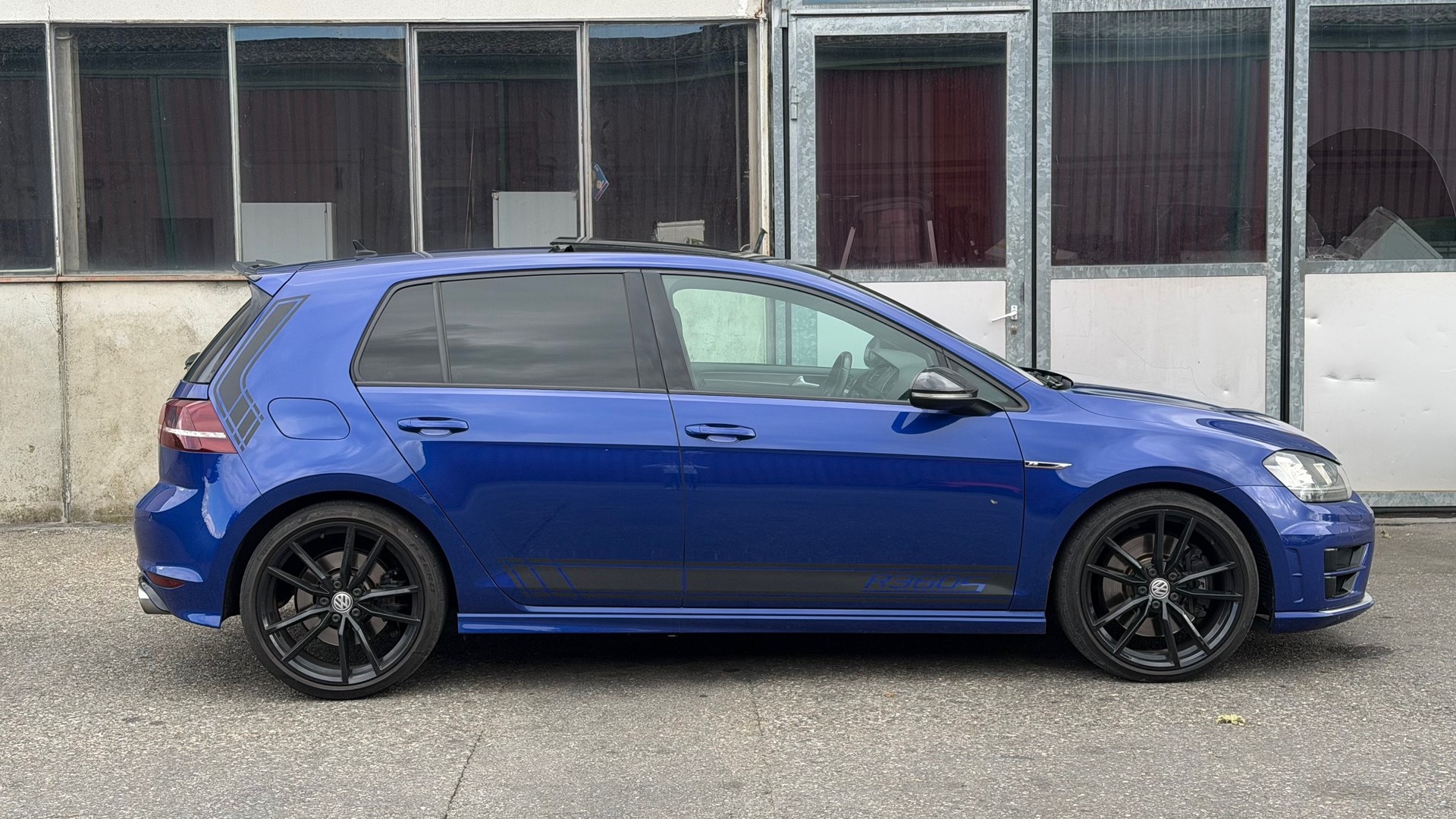 VW Golf 2.0 TSI R 4Motion DSG-image-7