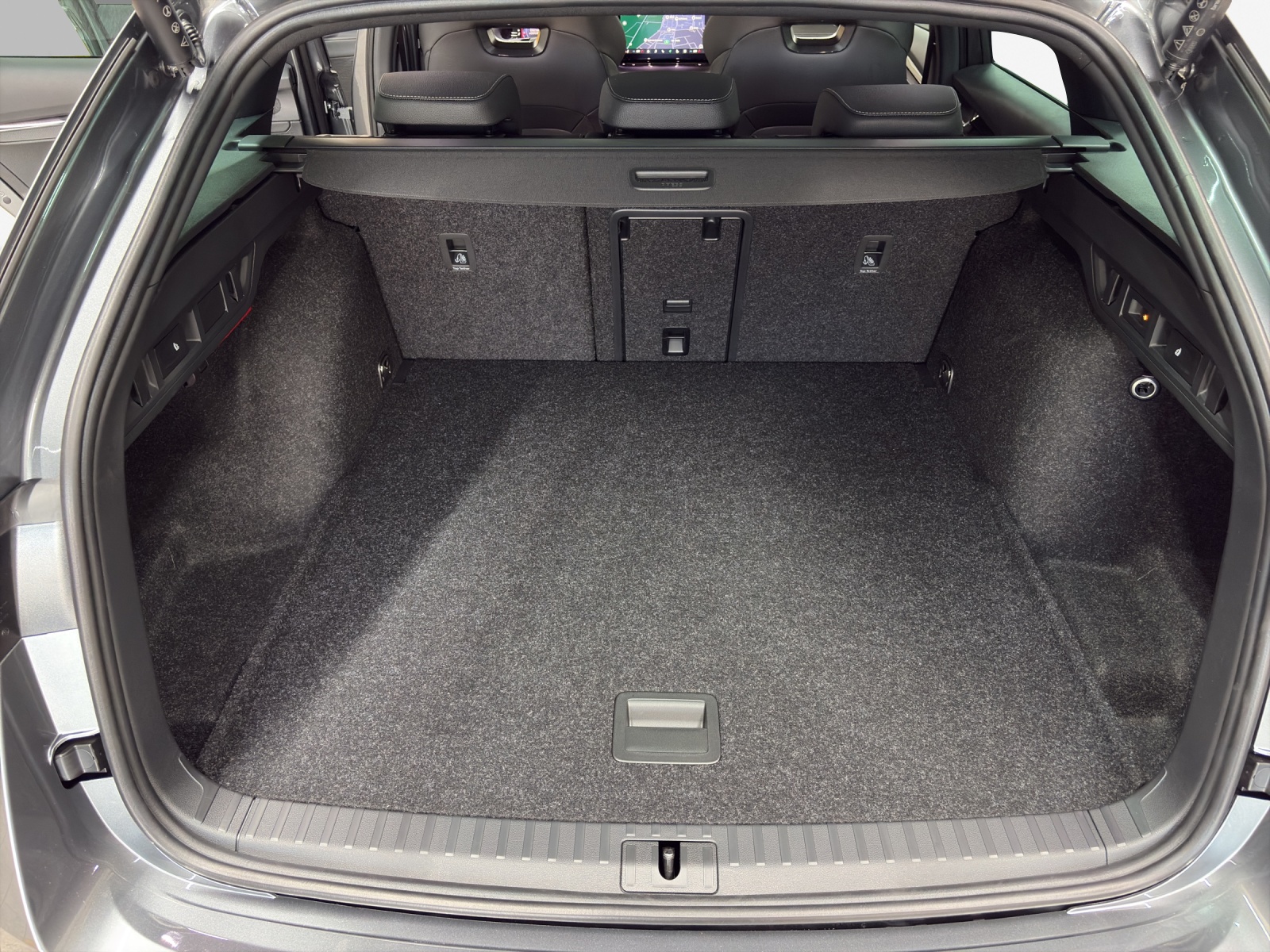 SKODA Octavia Combi 2.0 TSI DSG Sport Line 4x4-image-12