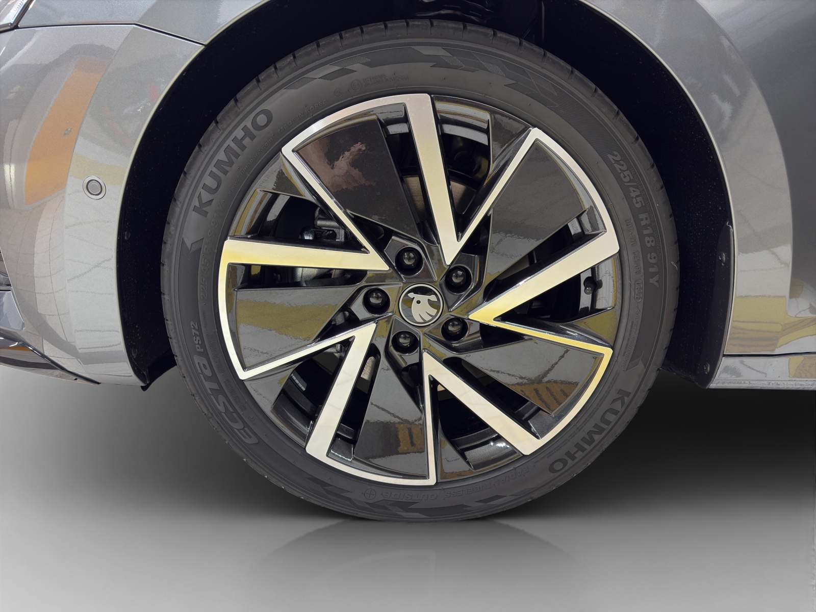 SKODA Octavia Combi 2.0 TSI DSG Sport Line 4x4-image-14