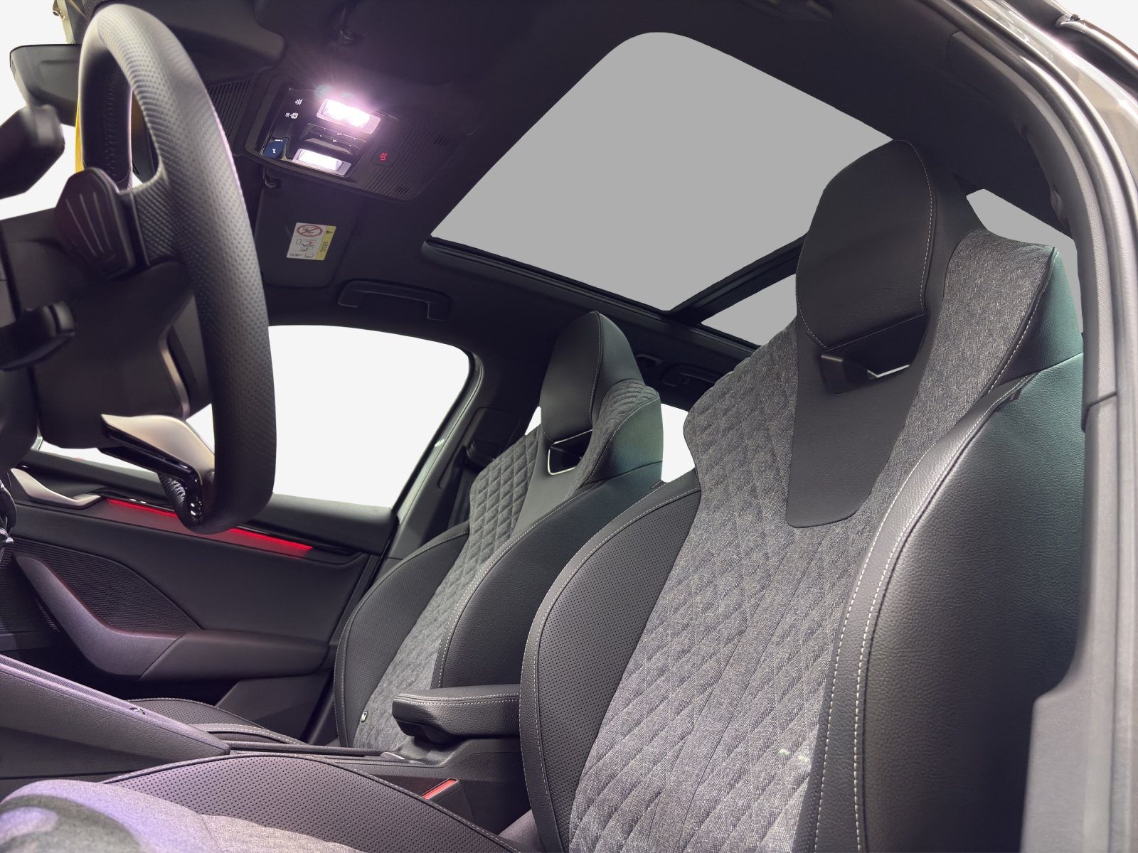 SKODA Octavia Combi 2.0 TSI DSG Sport Line 4x4-image-15