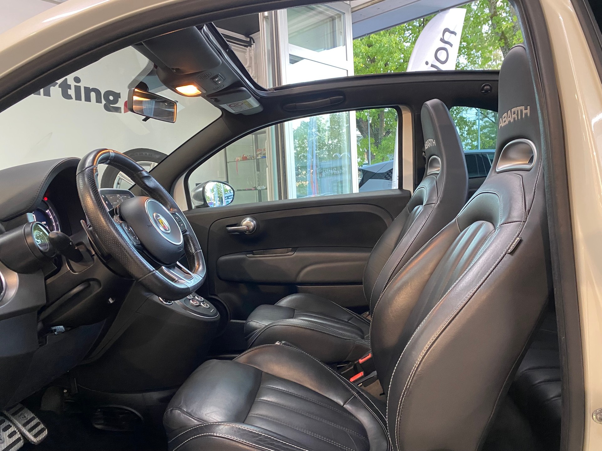 FIAT 595C 1.4 16V Turbo Abarth Turismo Dualogic-image-19