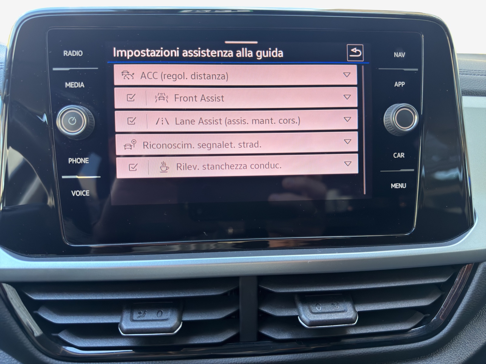 VW T-Roc 1.5 TSI EVO Life DSG-image-15