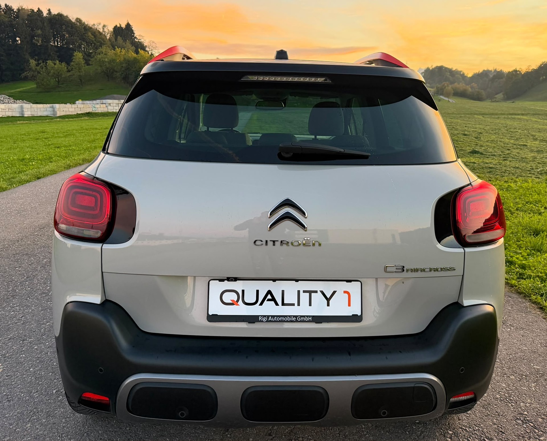 CITROEN C3 Aircross 1.2i PureTech Shine EAT-image-4
