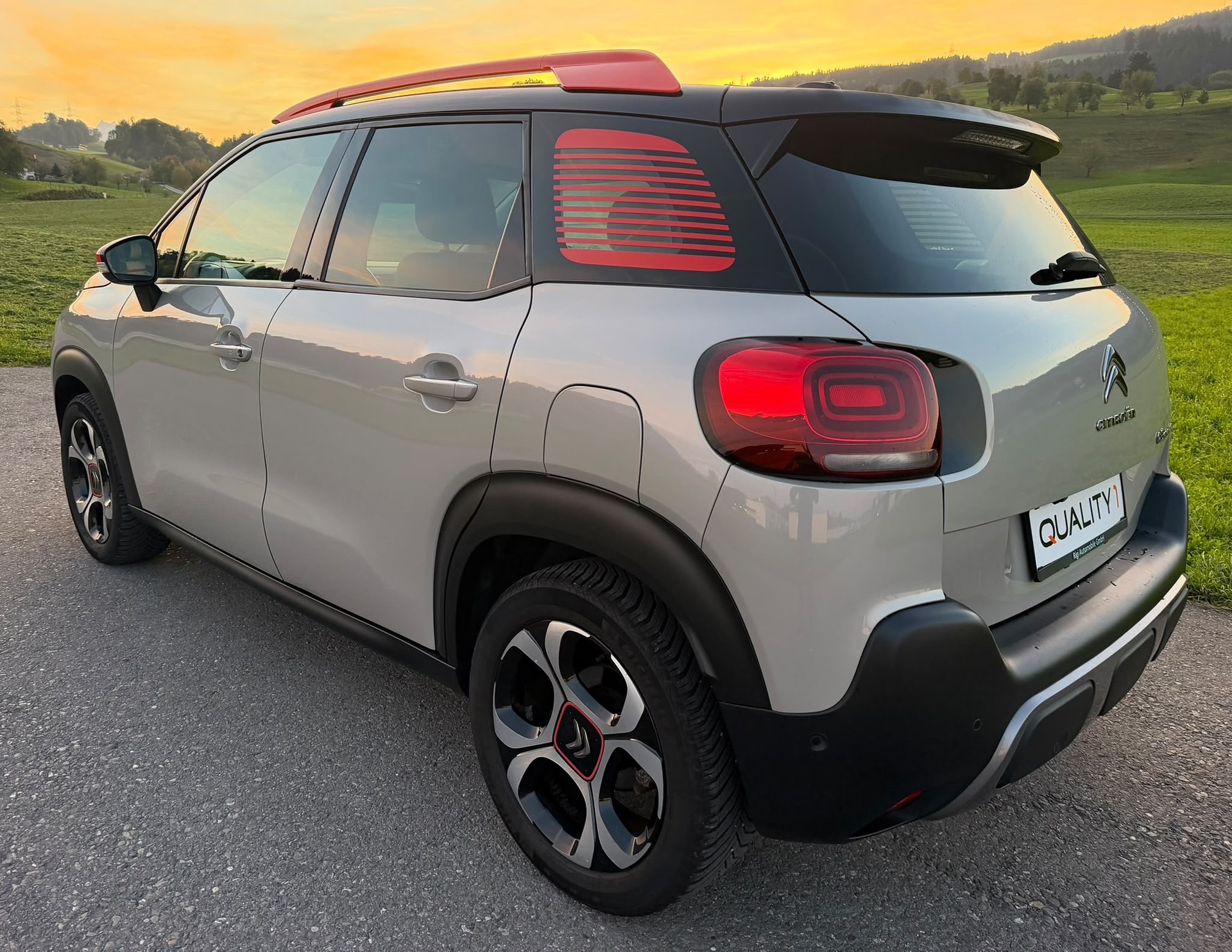 CITROEN C3 Aircross 1.2i PureTech Shine EAT-image-3