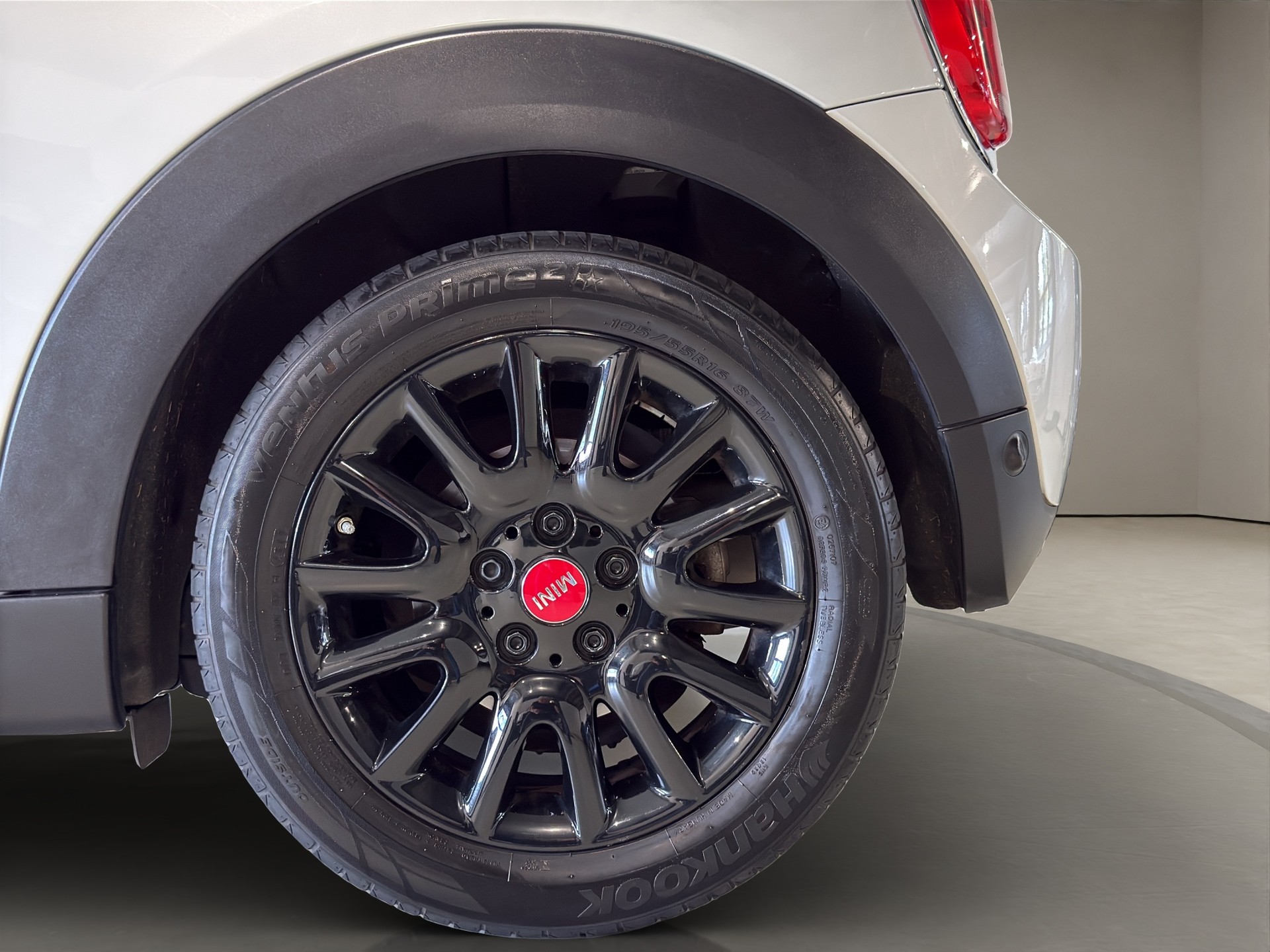 MINI Cooper-image-15