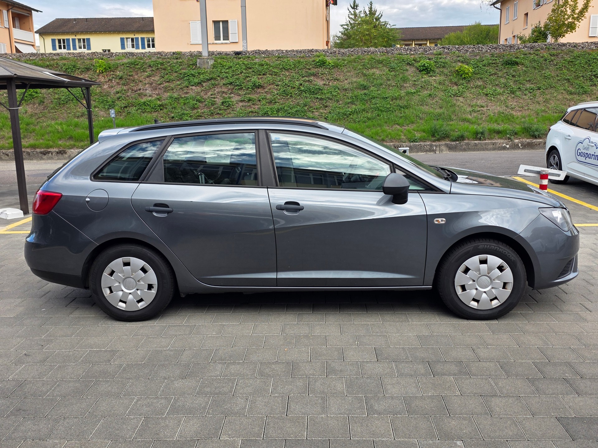 SEAT Ibiza ST 1.4 Style*Frisch Mfk und Service*8 fach*-image-3