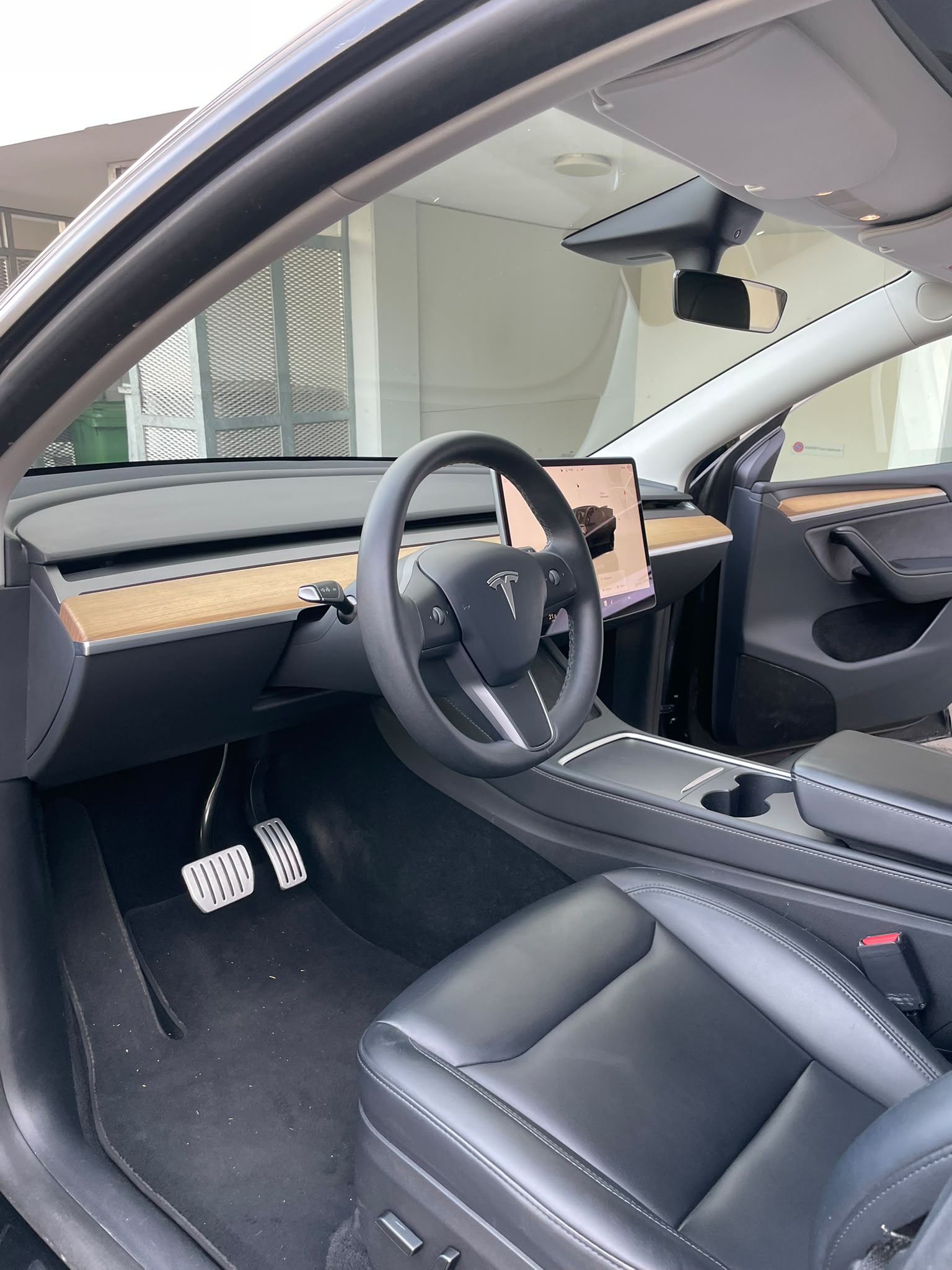 TESLA Model Y Performance SOH 92% All Black Maxton 514 km (WLTP) 534PS Made in Berlin Werksgarantie-image-13
