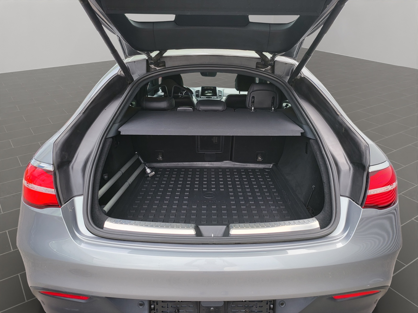 MERCEDES-BENZ GLE Coupé 450 AMG 4Matic 9G-Tronic-image-15