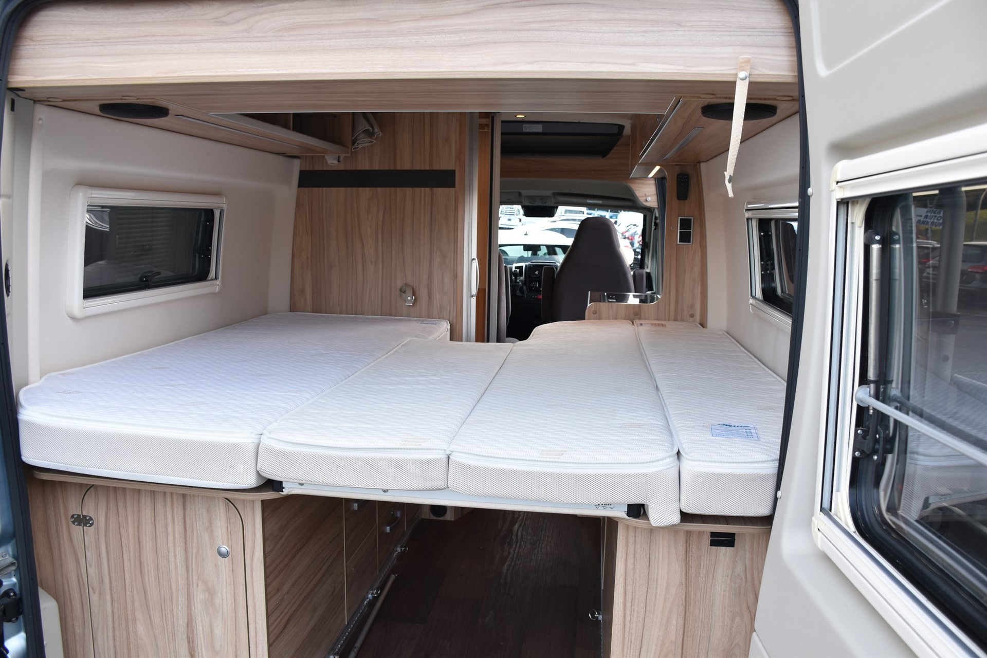 HYMER YOSEMITE 2,3 DIESEL HUBDACH FIAT DUCATO MULTIJET 130-image-12