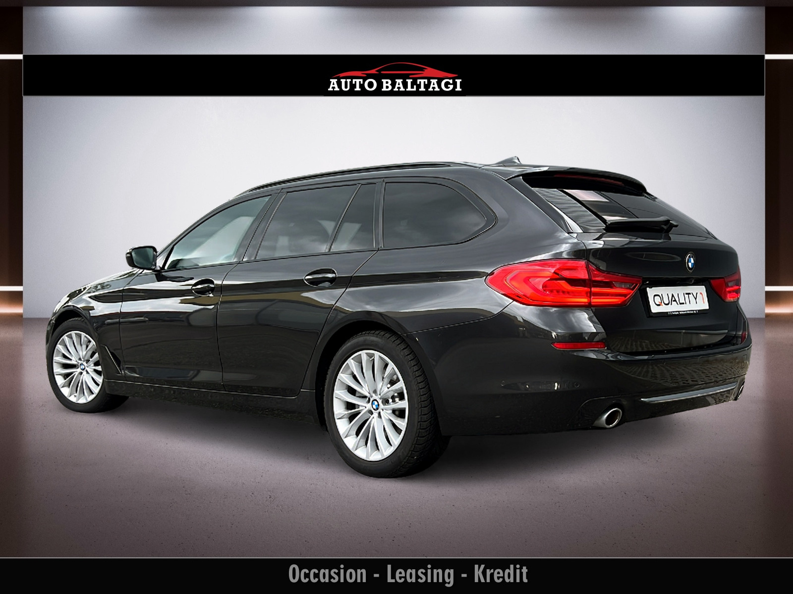 BMW 520d xDrive Touring Luxury Line Steptronic-image-11