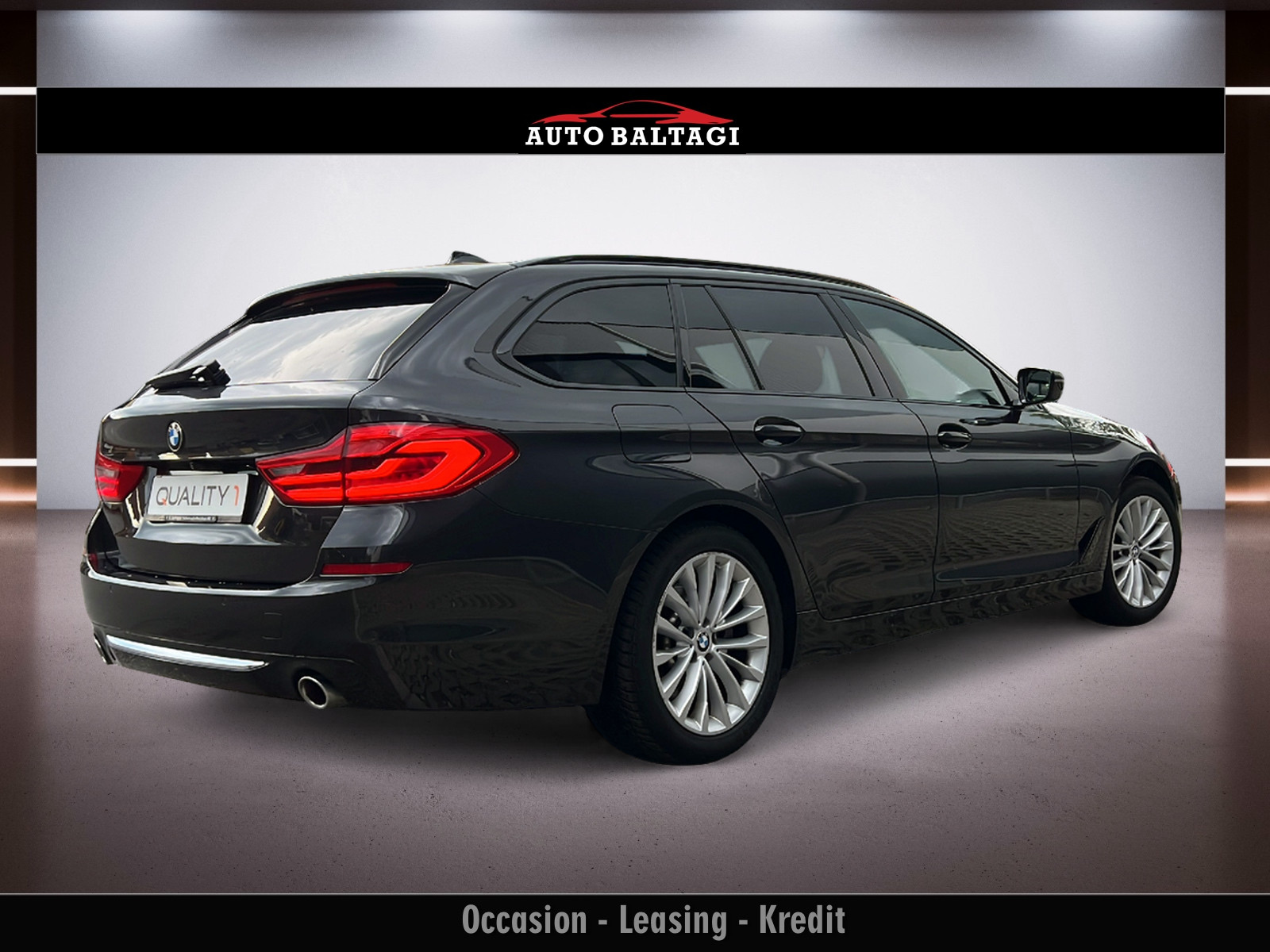 BMW 520d xDrive Touring Luxury Line Steptronic-image-10