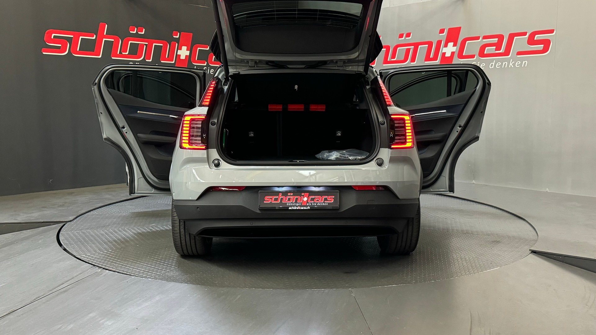 VOLVO EX30 E60 Twin Ultra Performance AWD-image-2