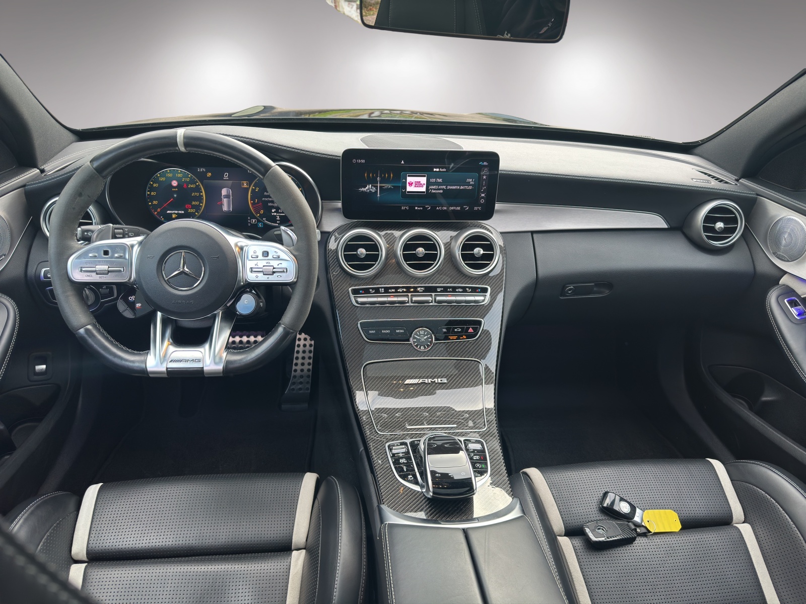 MERCEDES-BENZ C 63 S AMG Performance-image-8