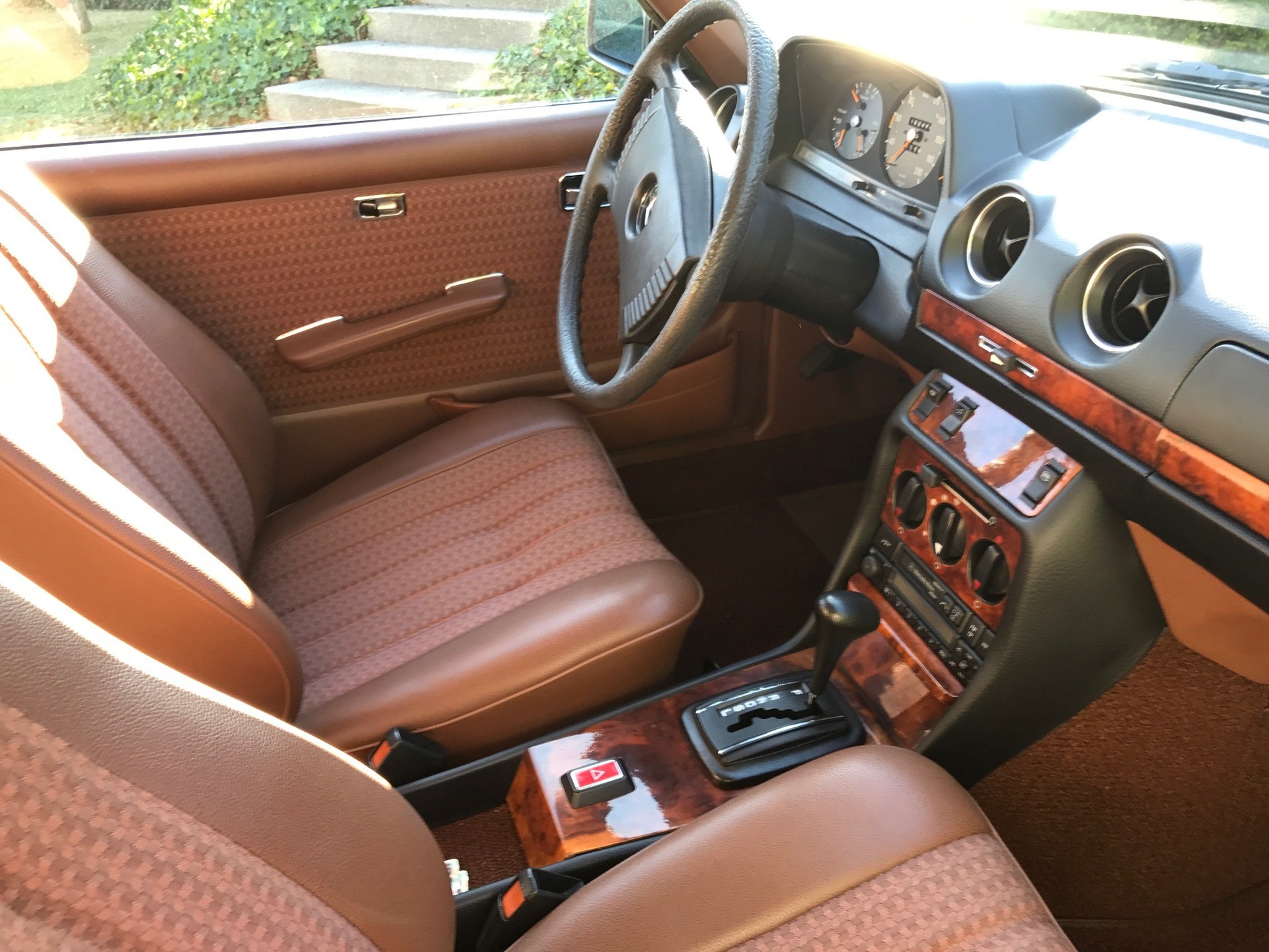 MERCEDES-BENZ MERCEDES-BENZ 230 C-image-1