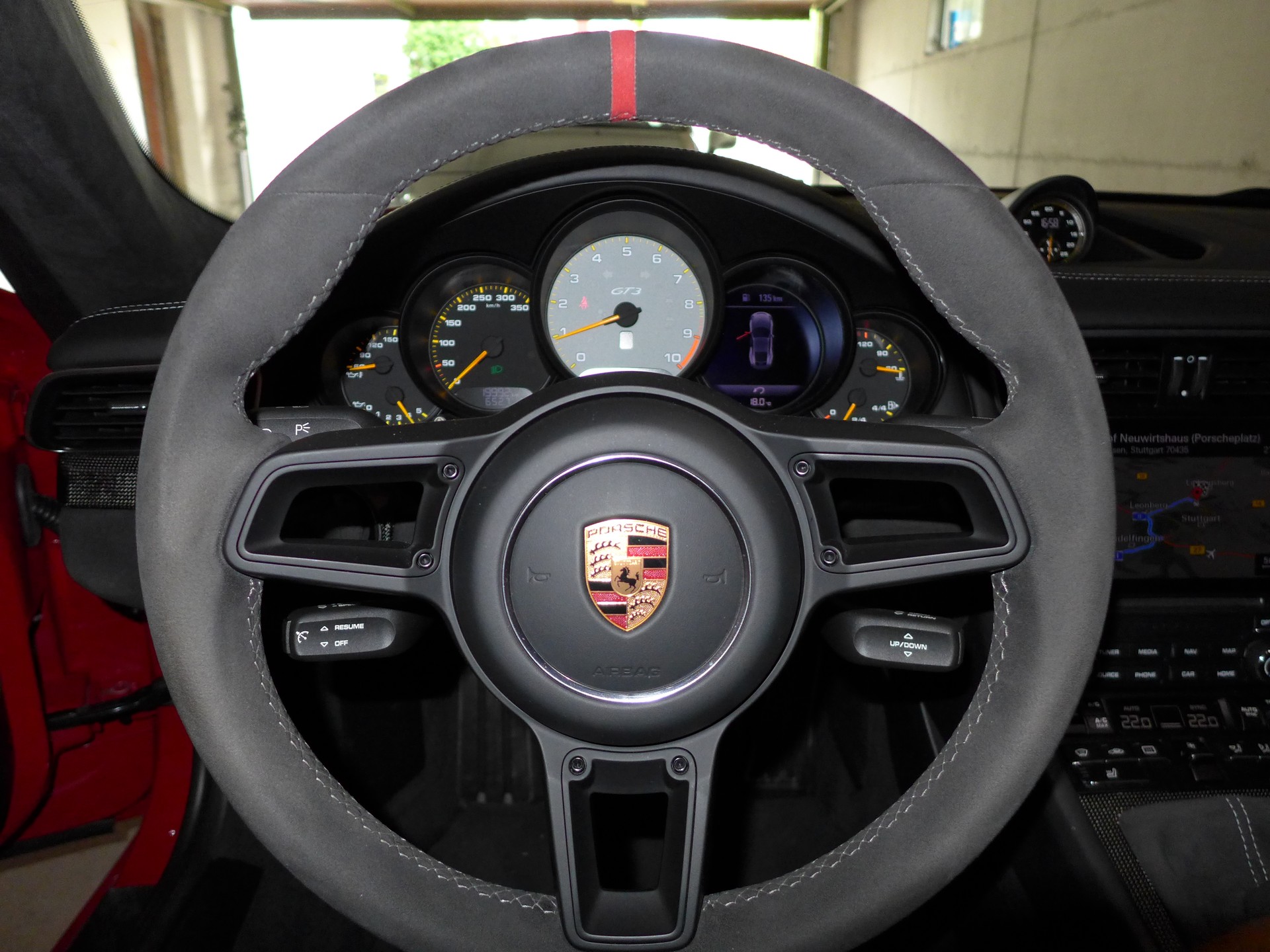 PORSCHE 911 GT3-image-6