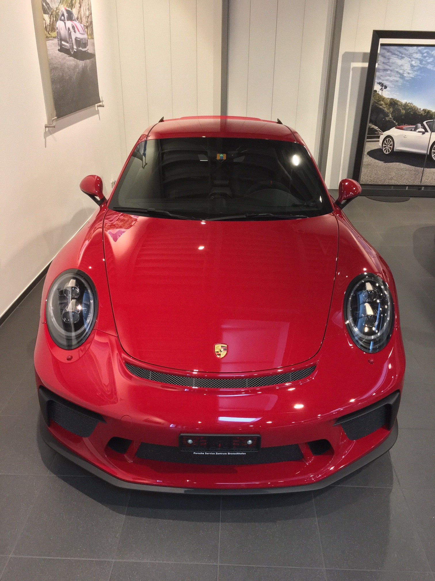 PORSCHE 911 GT3-image-1
