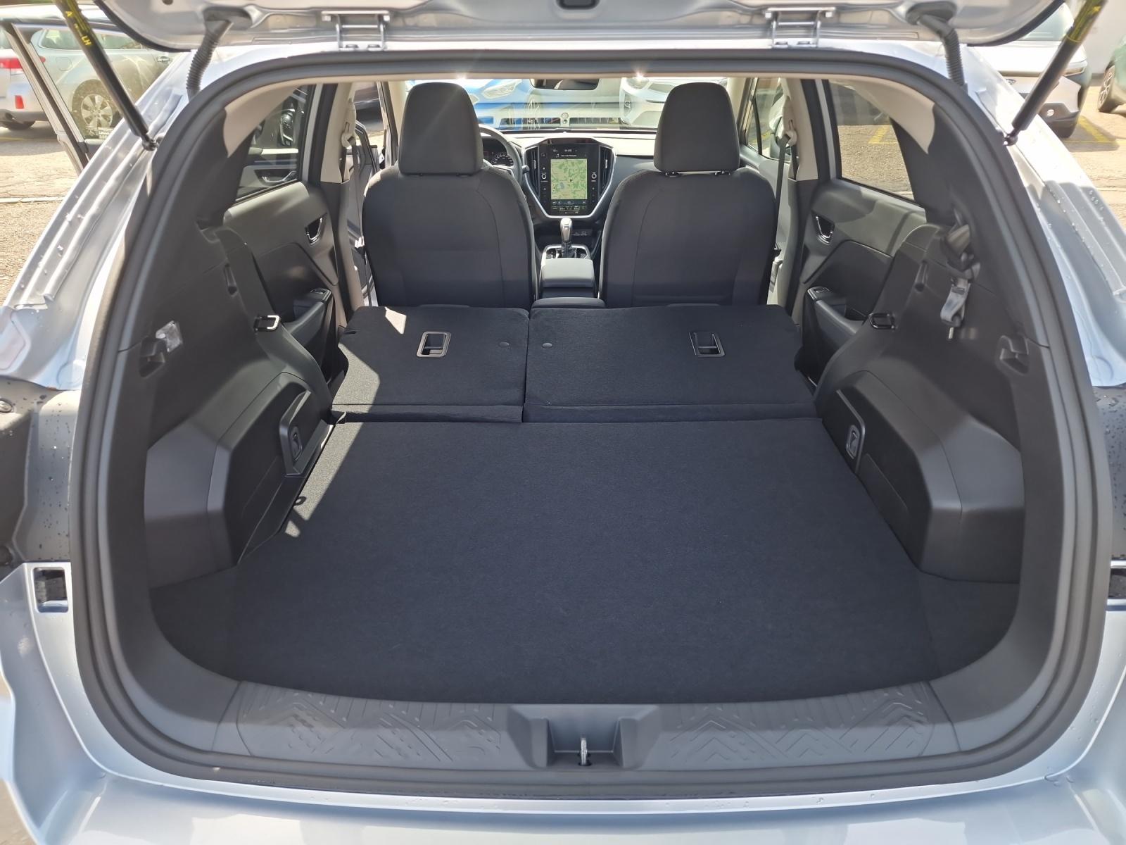 SUBARU Impreza 2.0i e-Boxer Swiss Plus-image-11