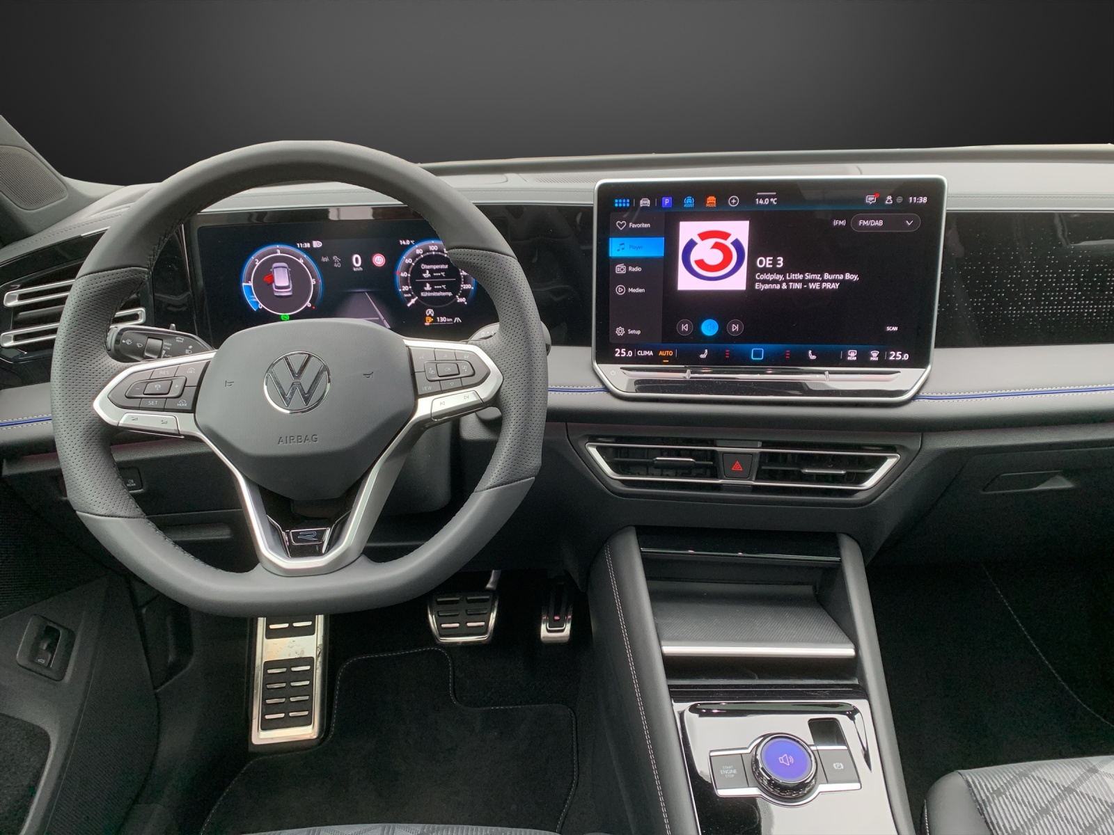 VW Tiguan 2.0 TDI SCR R-Line 4Motion DSG-image-9