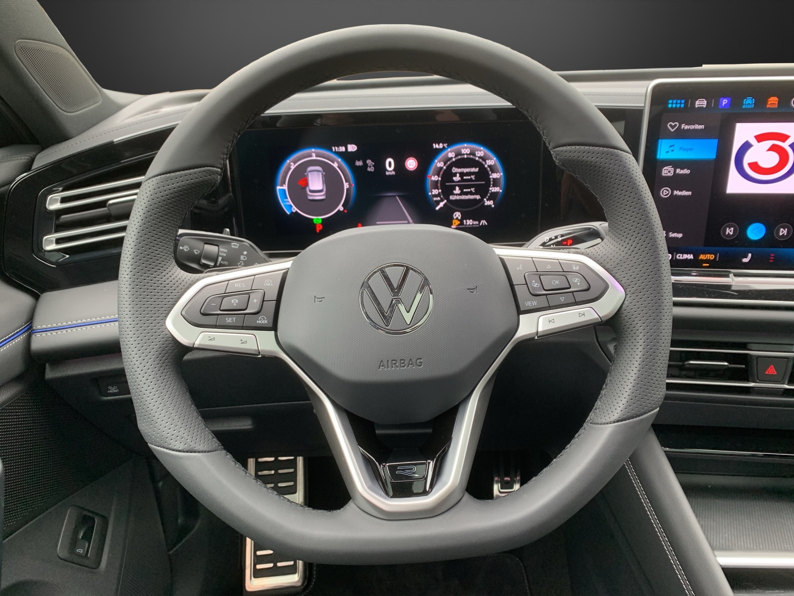 VW Tiguan 2.0 TDI SCR R-Line 4Motion DSG-image-10