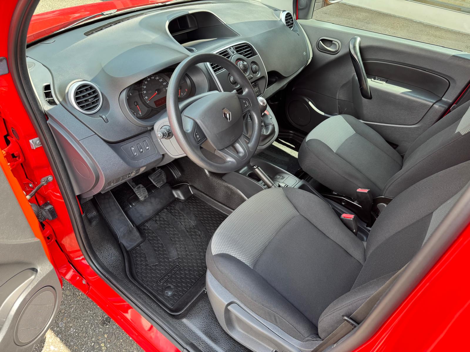 RENAULT Kangoo Maxi dCi95E Bus 2P-image-1
