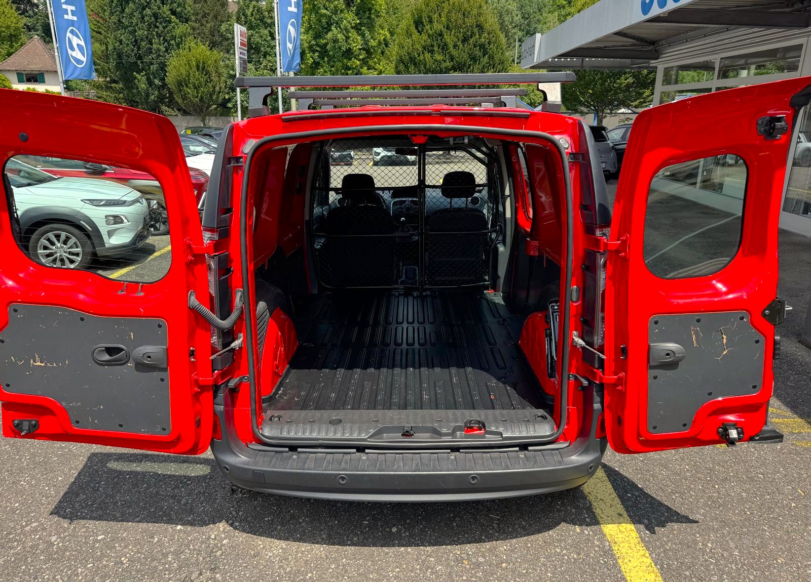 RENAULT Kangoo Maxi dCi95E Bus 2P-image-13