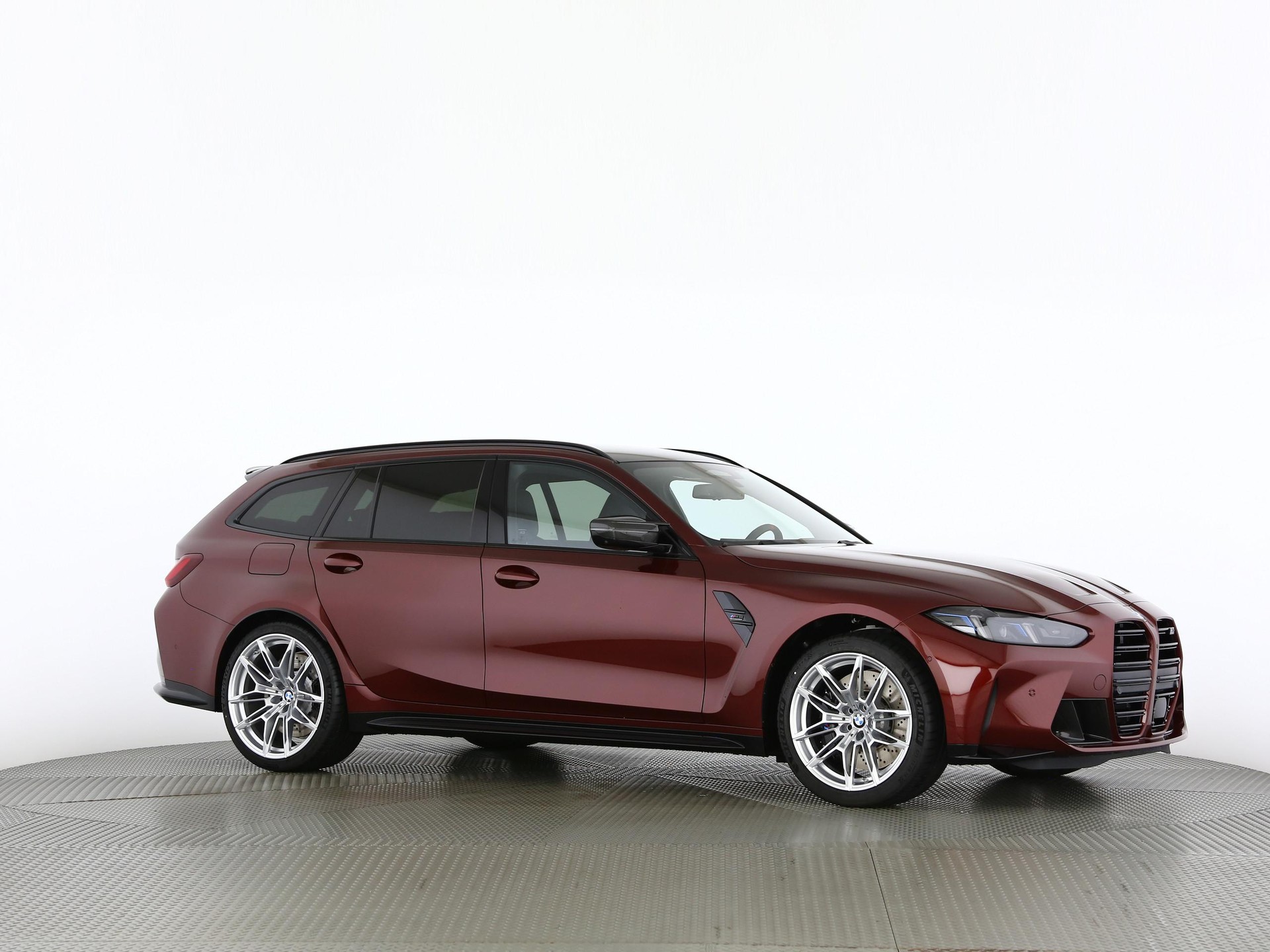 BMW M3 Competition xDrive Touring-image-25