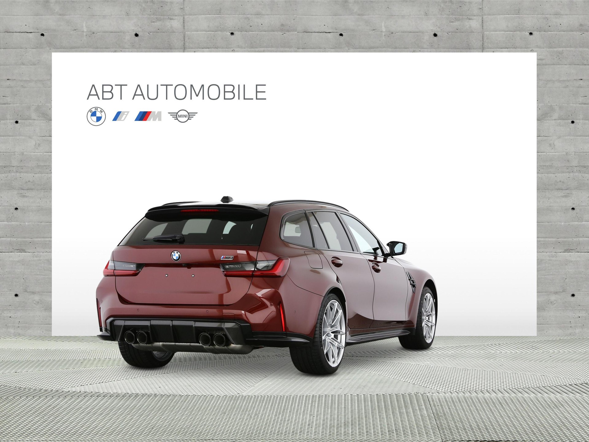 BMW M3 Competition xDrive Touring-image-2