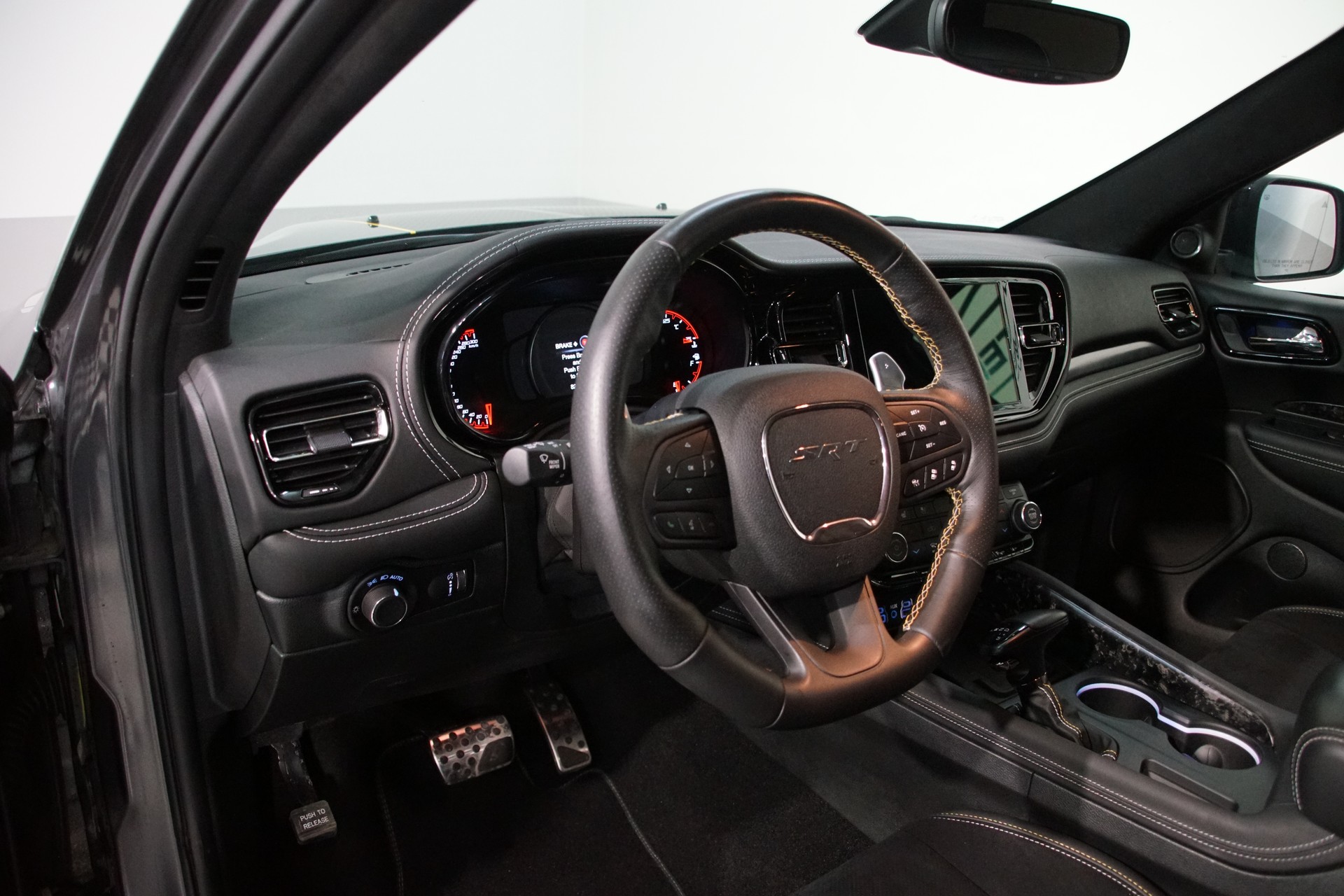 DODGE Durango 392 6.4 V8 HEMI SRT AWD ALCHEMI-image-16
