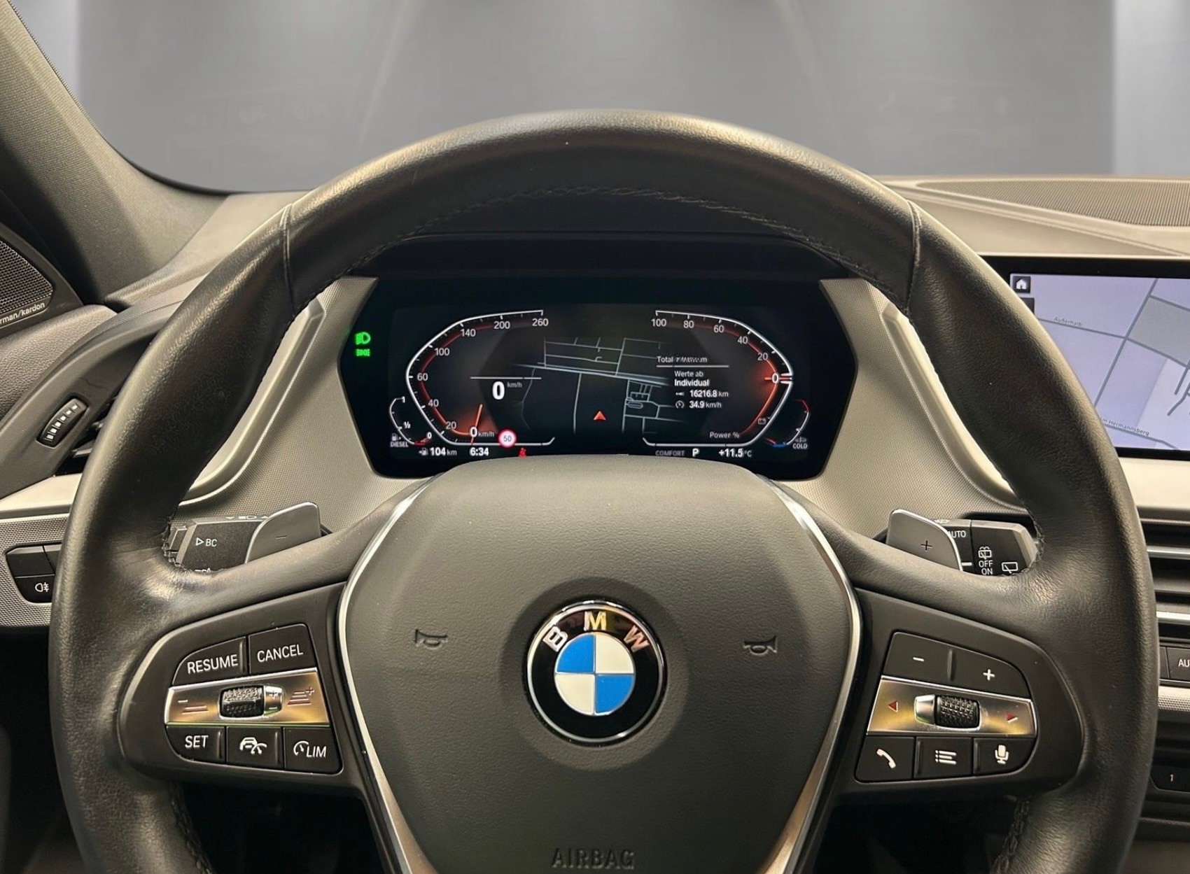BMW BMW 118i-image-4