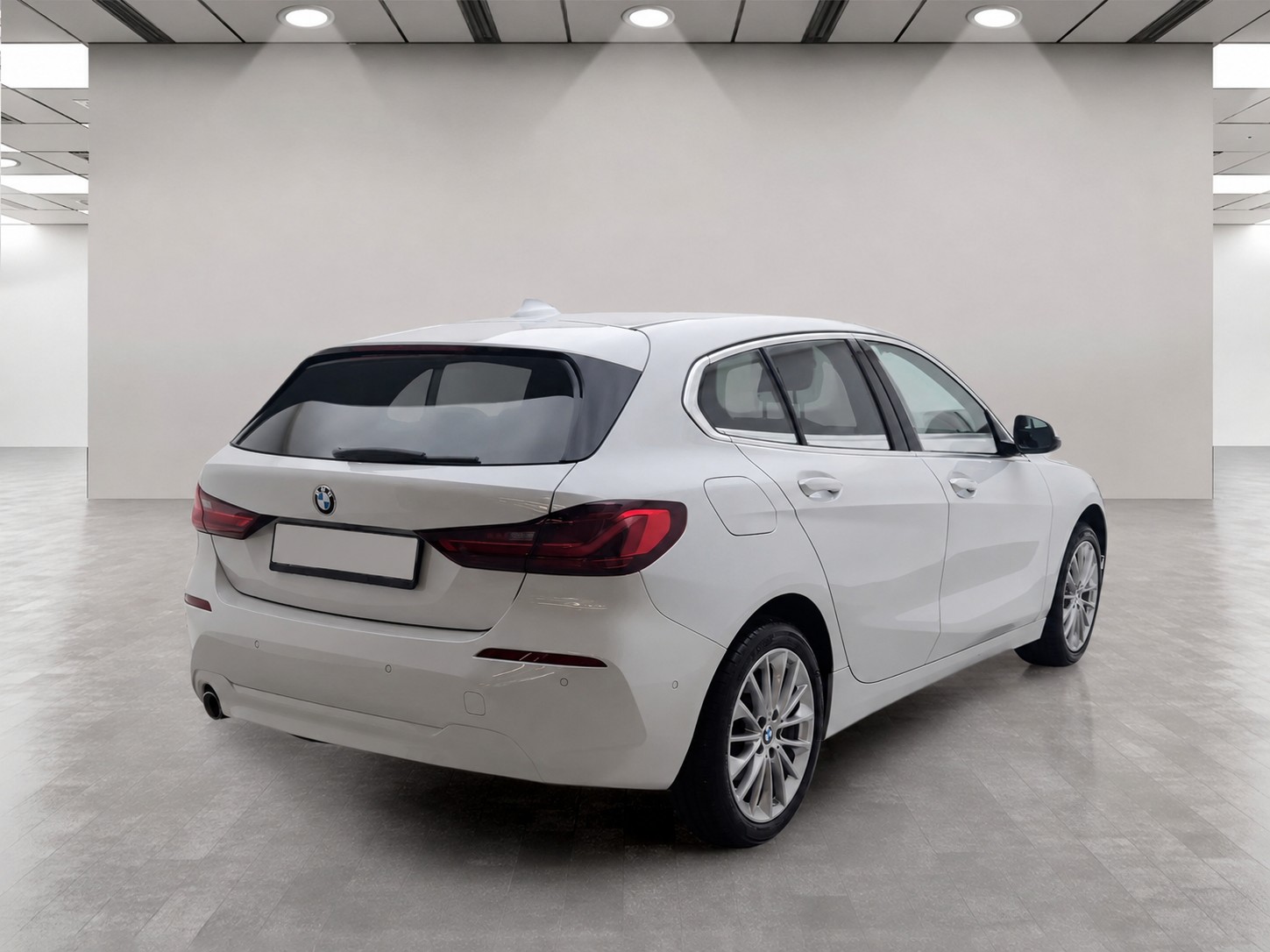 BMW BMW 118i-image-2