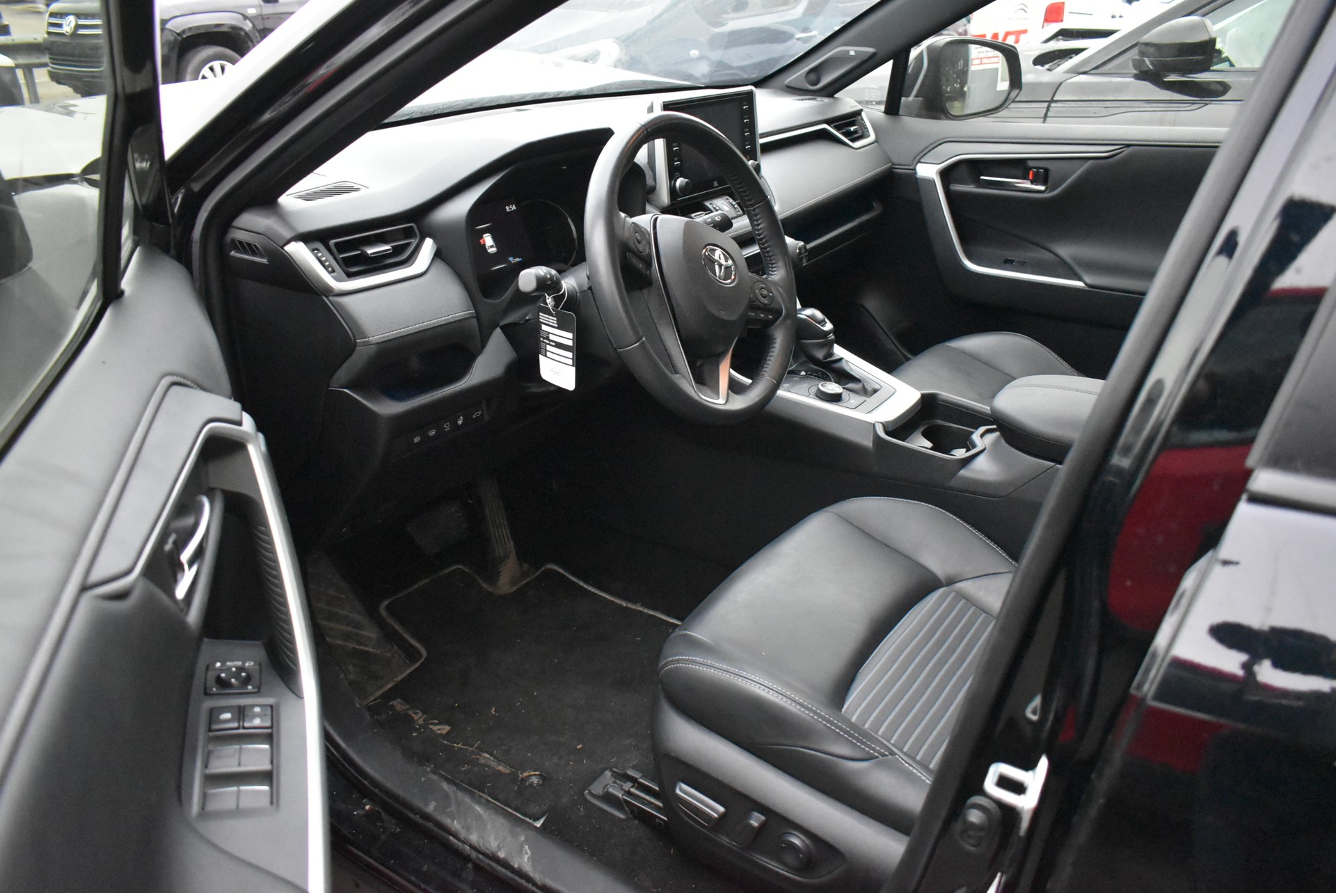 TOYOTA RAV-4 2.0 Comfort Multidrive S 4WD-image-4