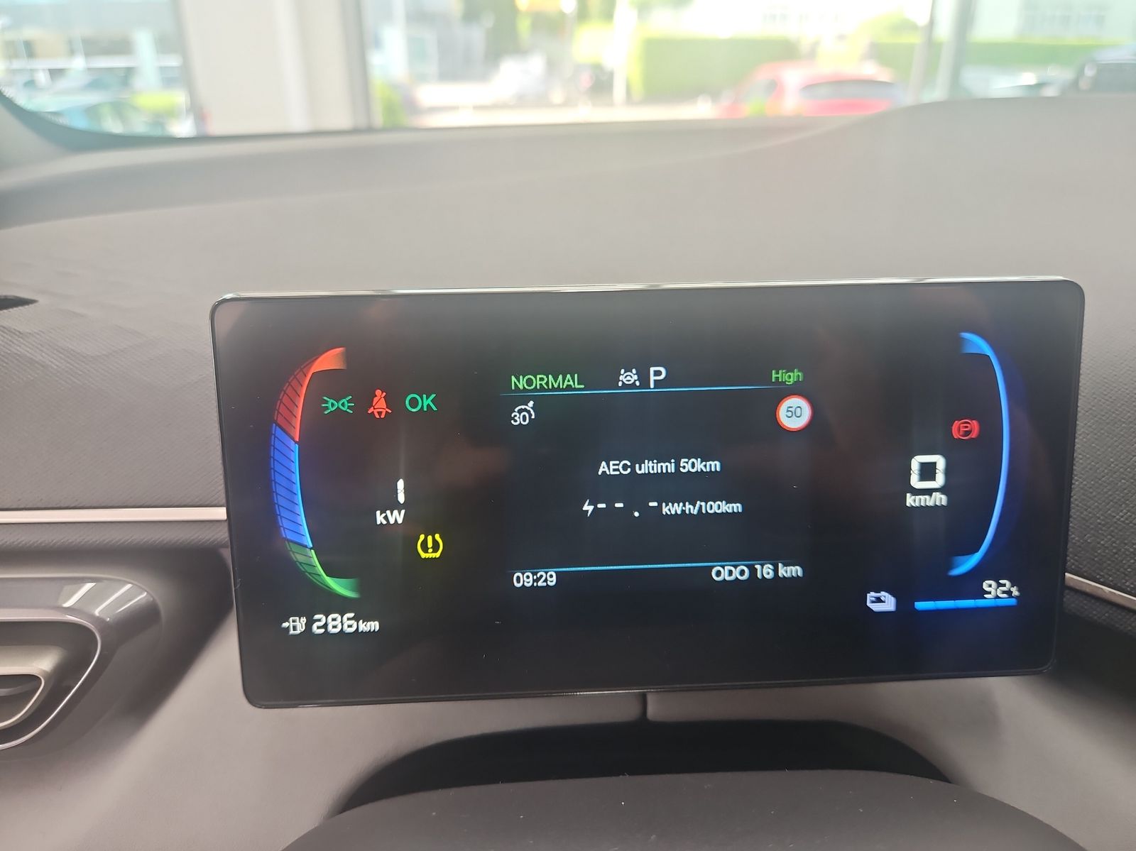 BYD Dolphin Surf 43 kWh Boost-image-10