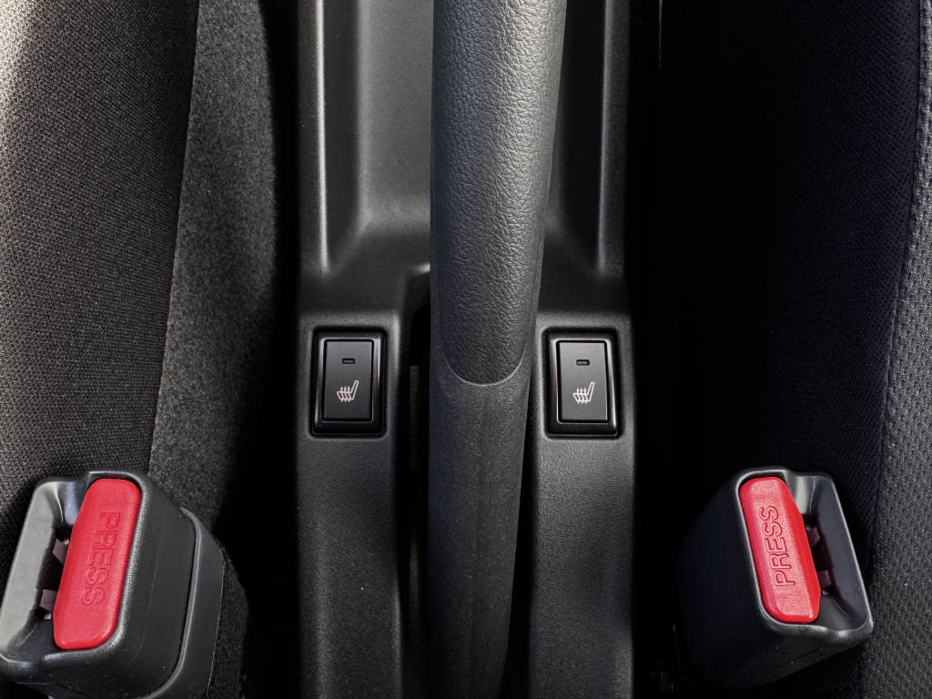 SUZUKI Swift 1.2 Compact Top Hybrid 4x4-image-19