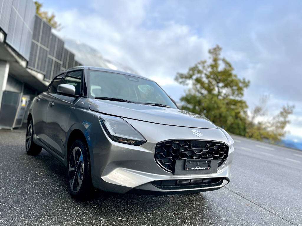 SUZUKI Swift 1.2 Compact Top Hybrid 4x4-image-1