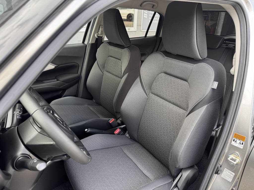 SUZUKI Swift 1.2 Compact Top Hybrid 4x4-image-13
