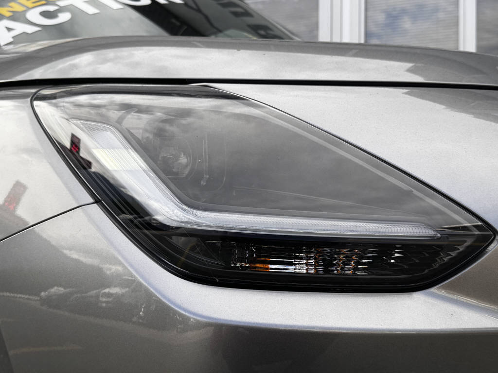 SUZUKI Swift 1.2 Compact Top Hybrid 4x4-image-22