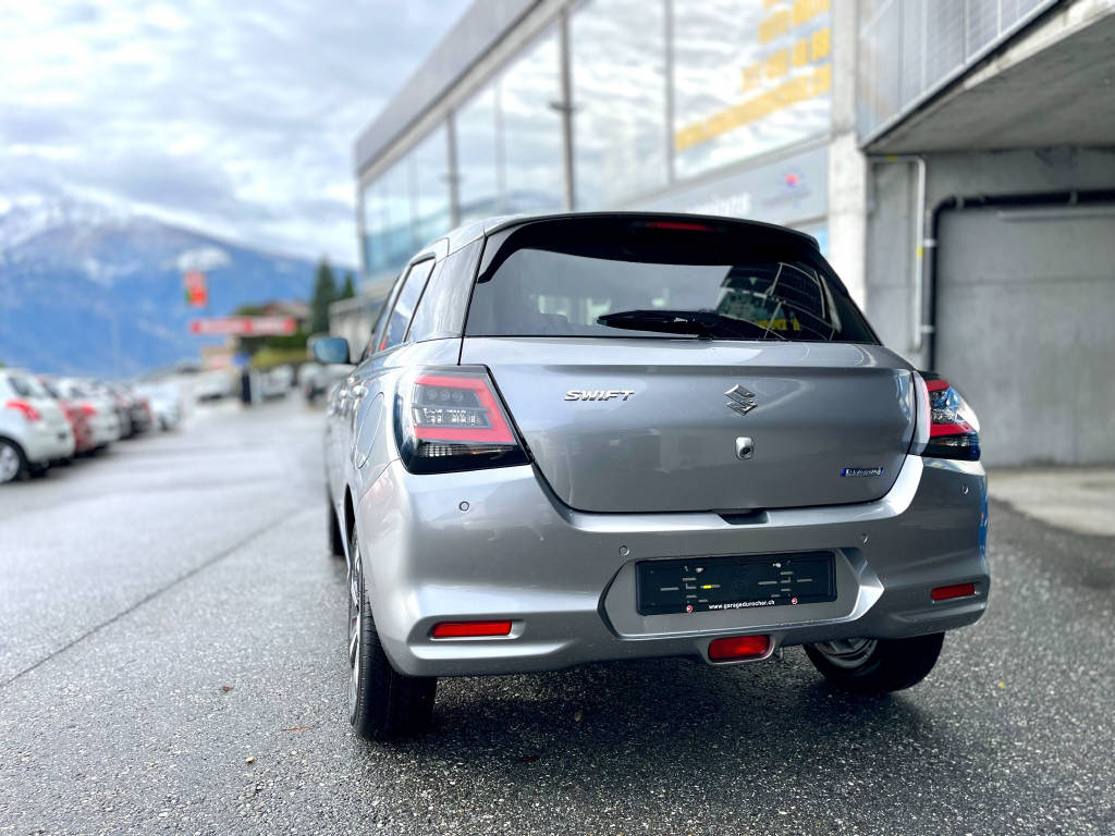 SUZUKI Swift 1.2 Compact Top Hybrid 4x4-image-3