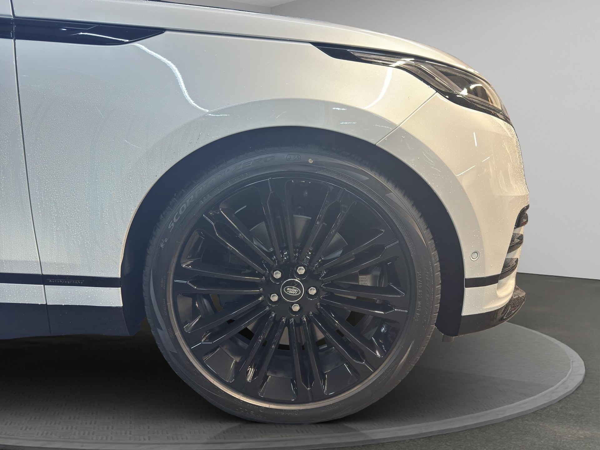LAND ROVER Range Rover Velar 3.0 I6 Autobiography-image-7